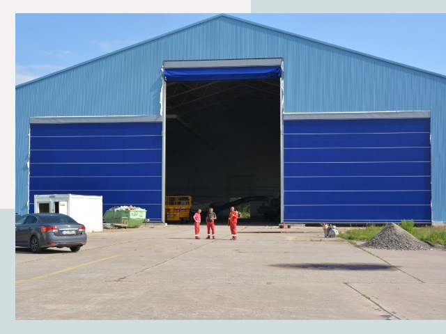 Ангарные ворота в Арзамас от СтальСтрой-Рзм по цене 652 руб.